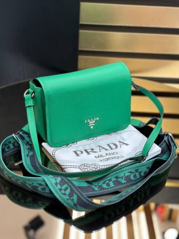 Prada zelena ženska torbica