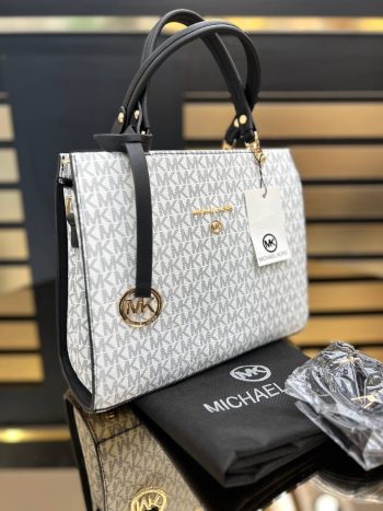 Michael Kors bela ženska torbica
