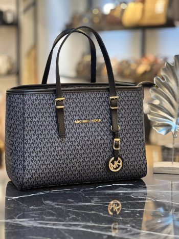 Michael Kors crna ženska torbica