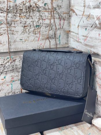 Dior crna muška torbica