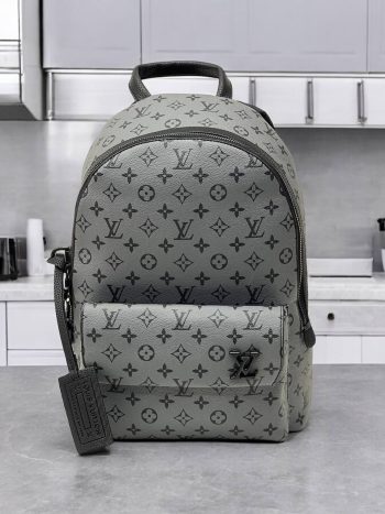 Louis Vuitton sivi ženski ranac