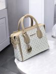 Michael Kors bela ženska torbica