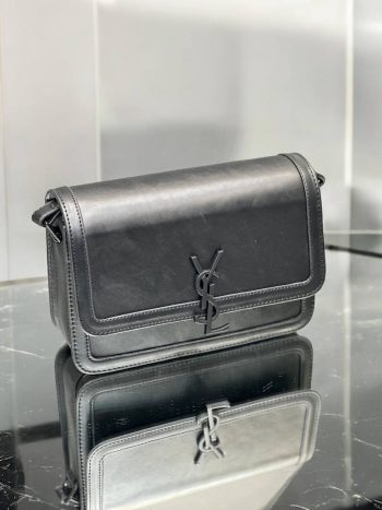 Ysl srebrna ženska torbica