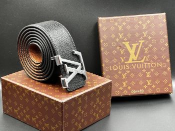 Louis Vuitton crni kaiš