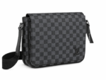 Louis Vuitton District PM Damier Graphite – Muška Crossbody Torba