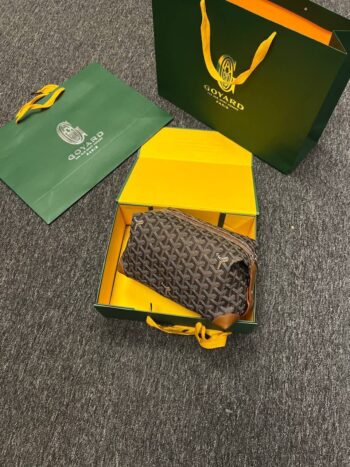 Goyard Muška Neseser Torbica – Elegantna Putna i Svakodnevna Torbica